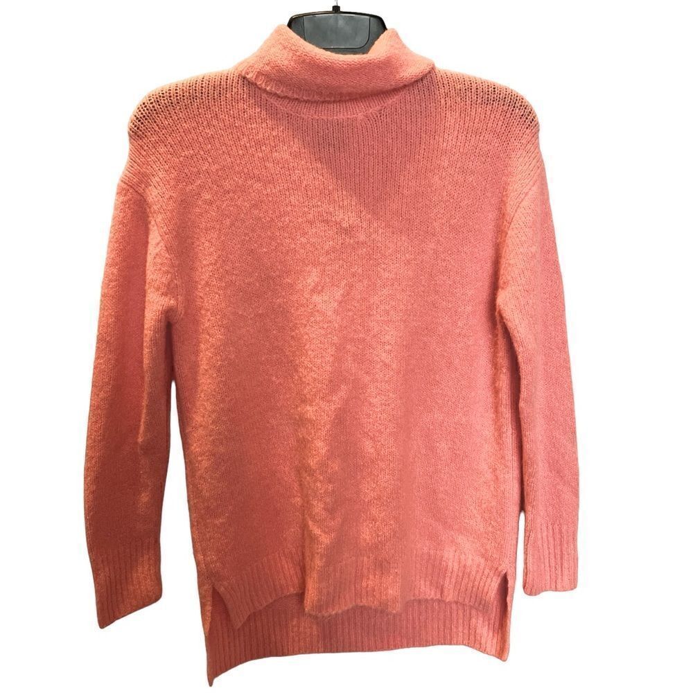 Chelsea & Theodore Women's Sweater Pink Pullover Turtleneck size Medium